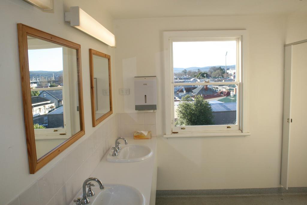 Arthouse Hostel Launceston Exteriör bild